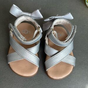 UGG Metallic Silver Bow-Accent Kids Sandals